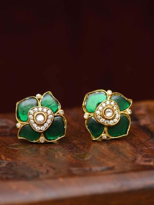 Sparkling Green Antique Ear Studs