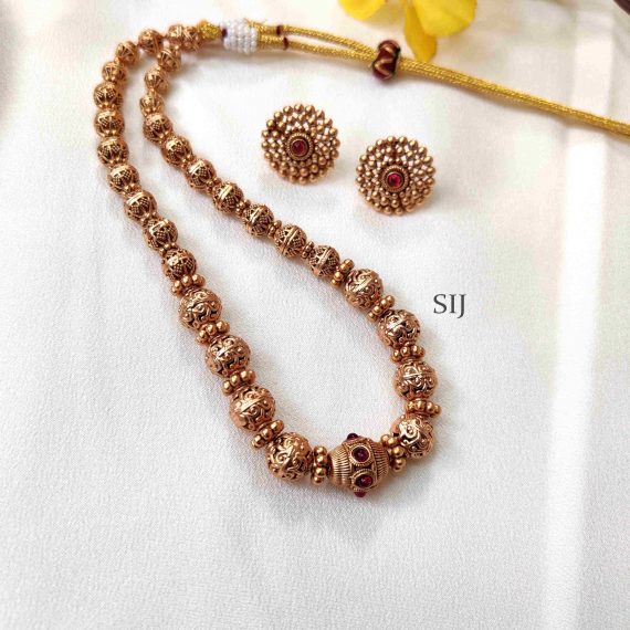 Stylish Gold Bead Necklace