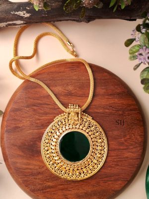 Stylish Round Palakka Pendant Chain