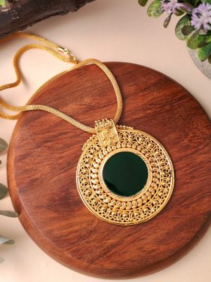 Stylish Round Palakka Pendant Chain