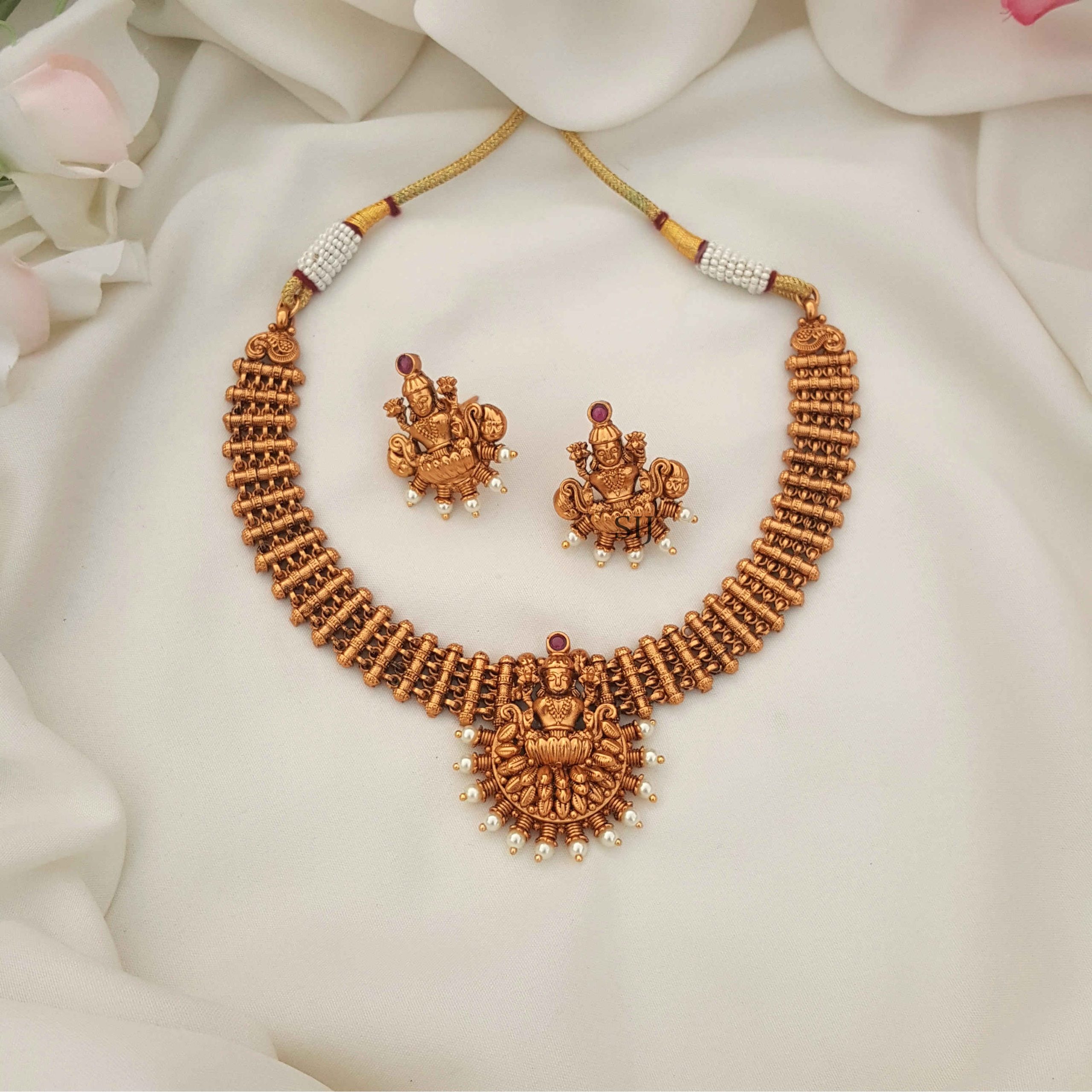 Amazing Lakshmi Design Short Necklace