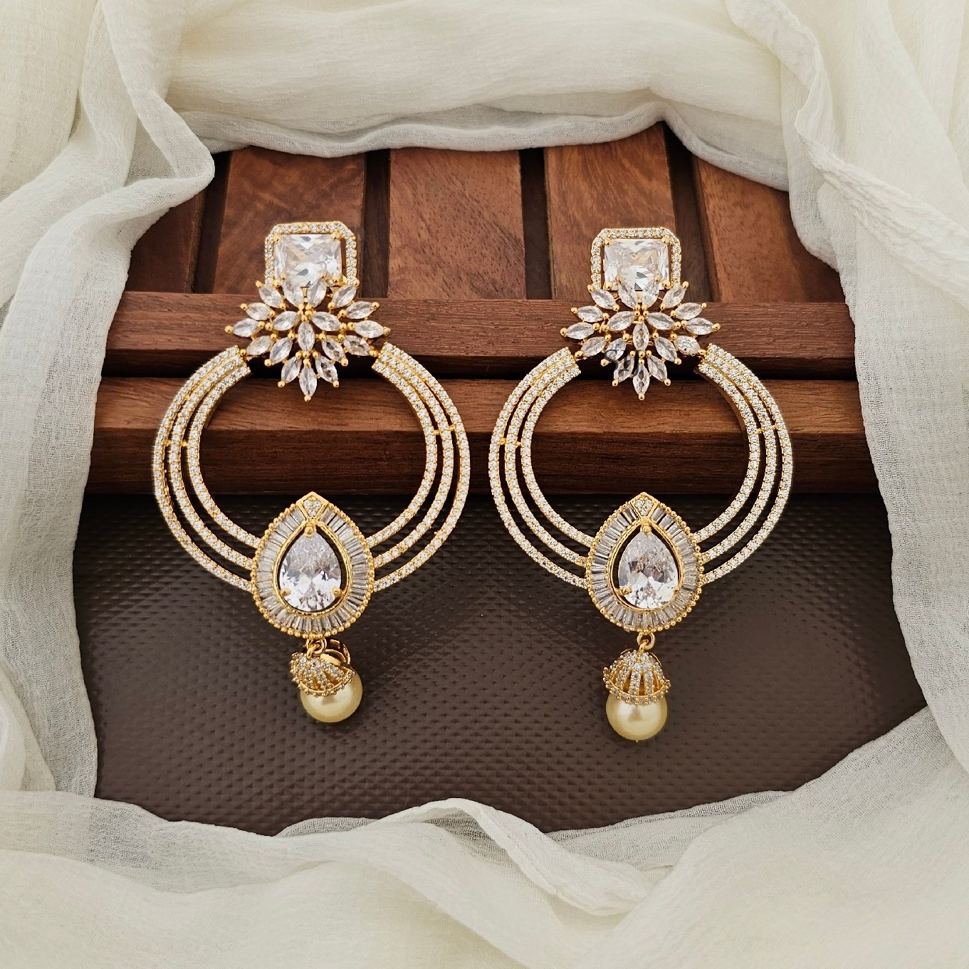 Buy quality Gold Fancy Earring in Ahmedabad