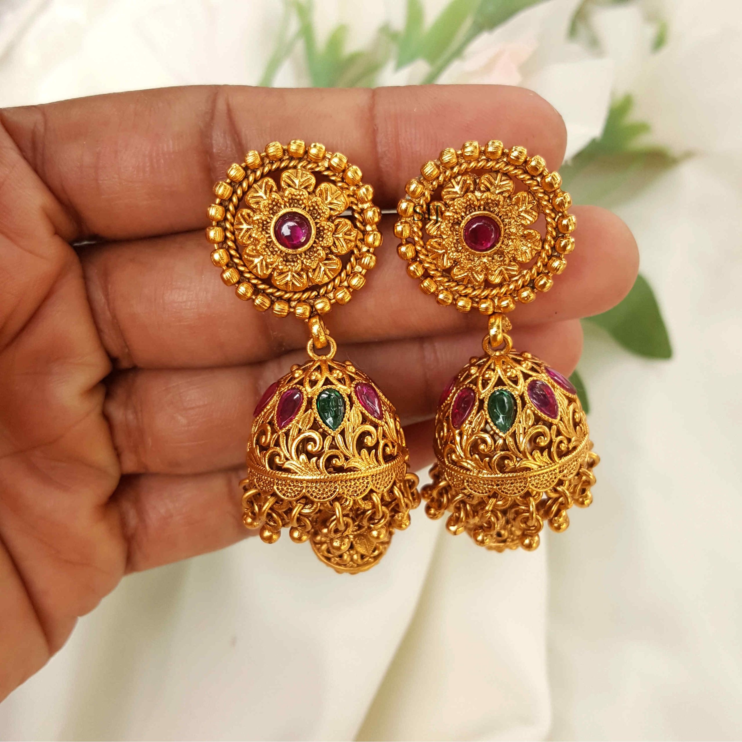 Gorgeous Gold Beads Haram with Floral Designed Pendant