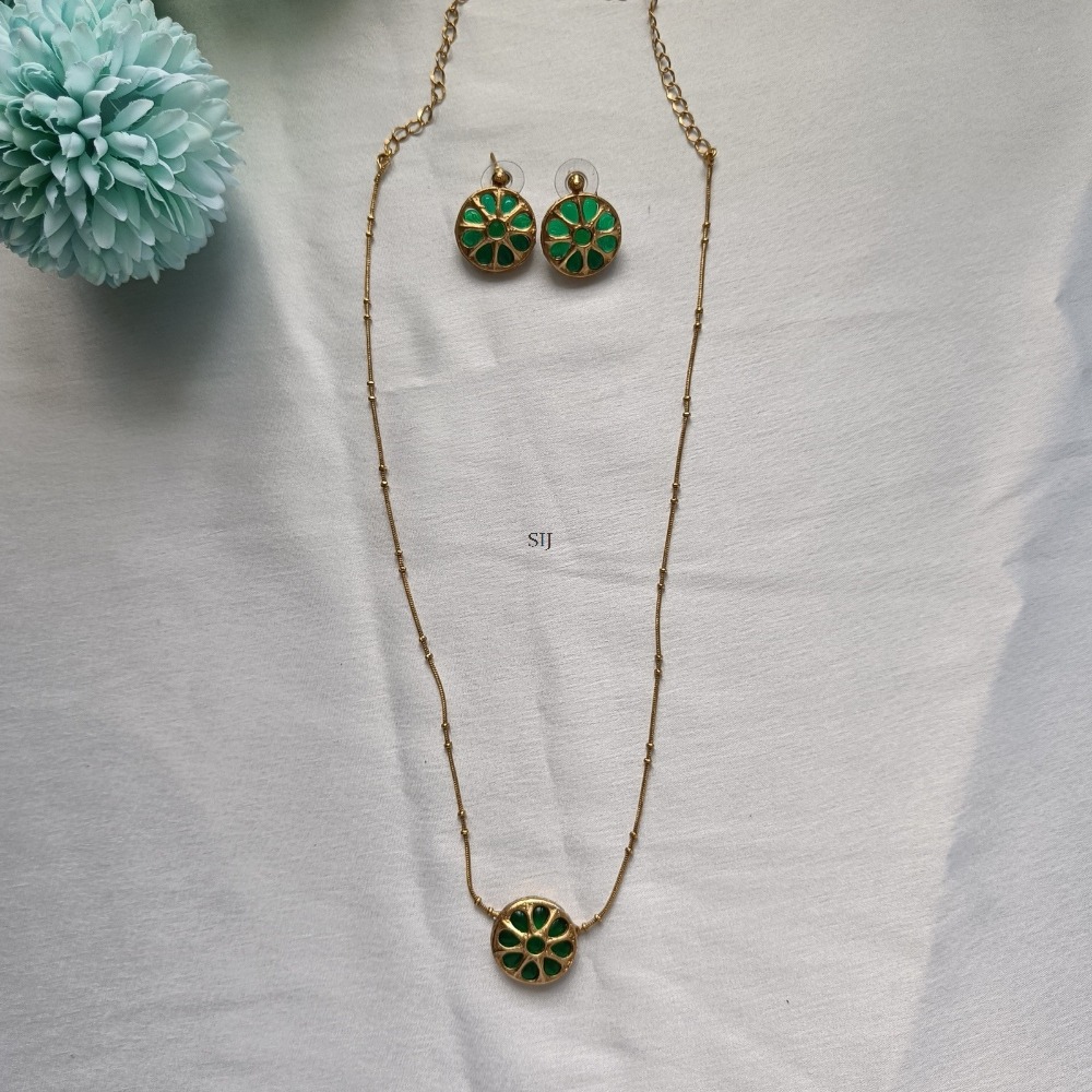 Green and Yellow Flower Necklace Set for Haldi Ceremony | Floral Jewelry  Store - Floral Jewelry Store