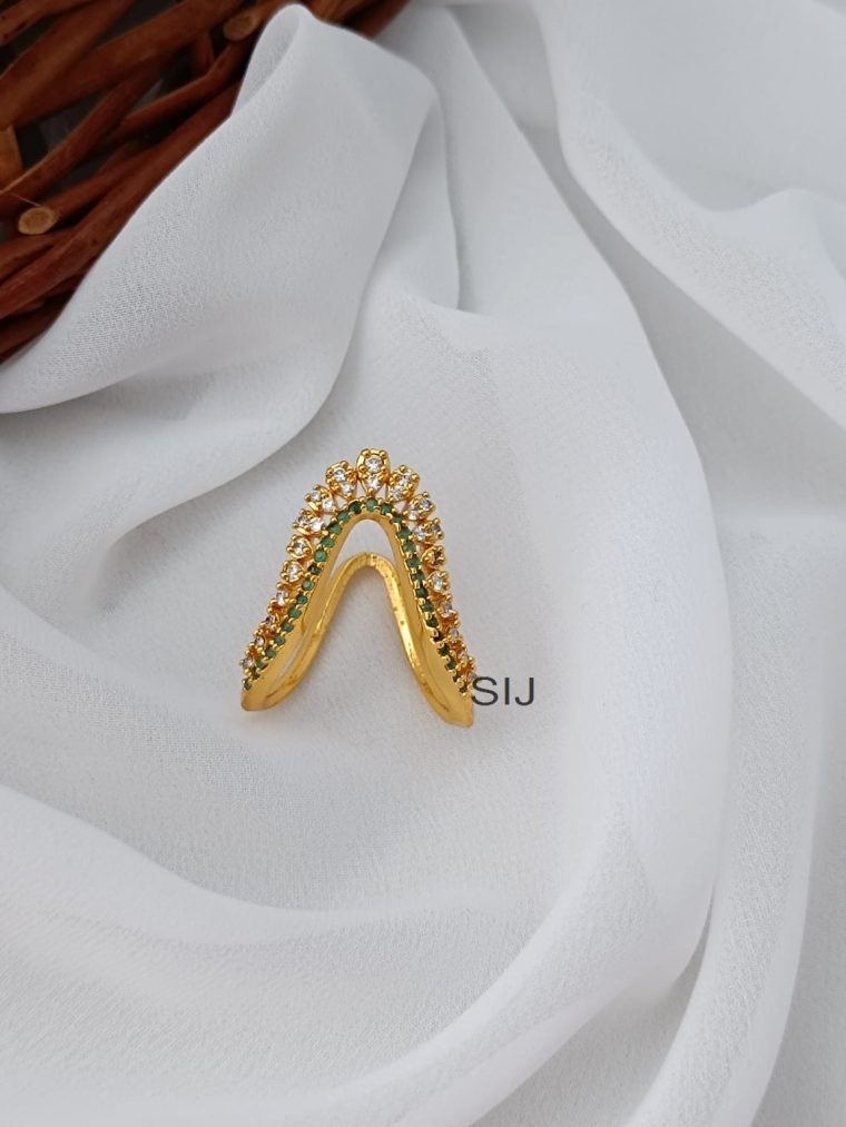 Sizzling Gold Polish Finger Ring