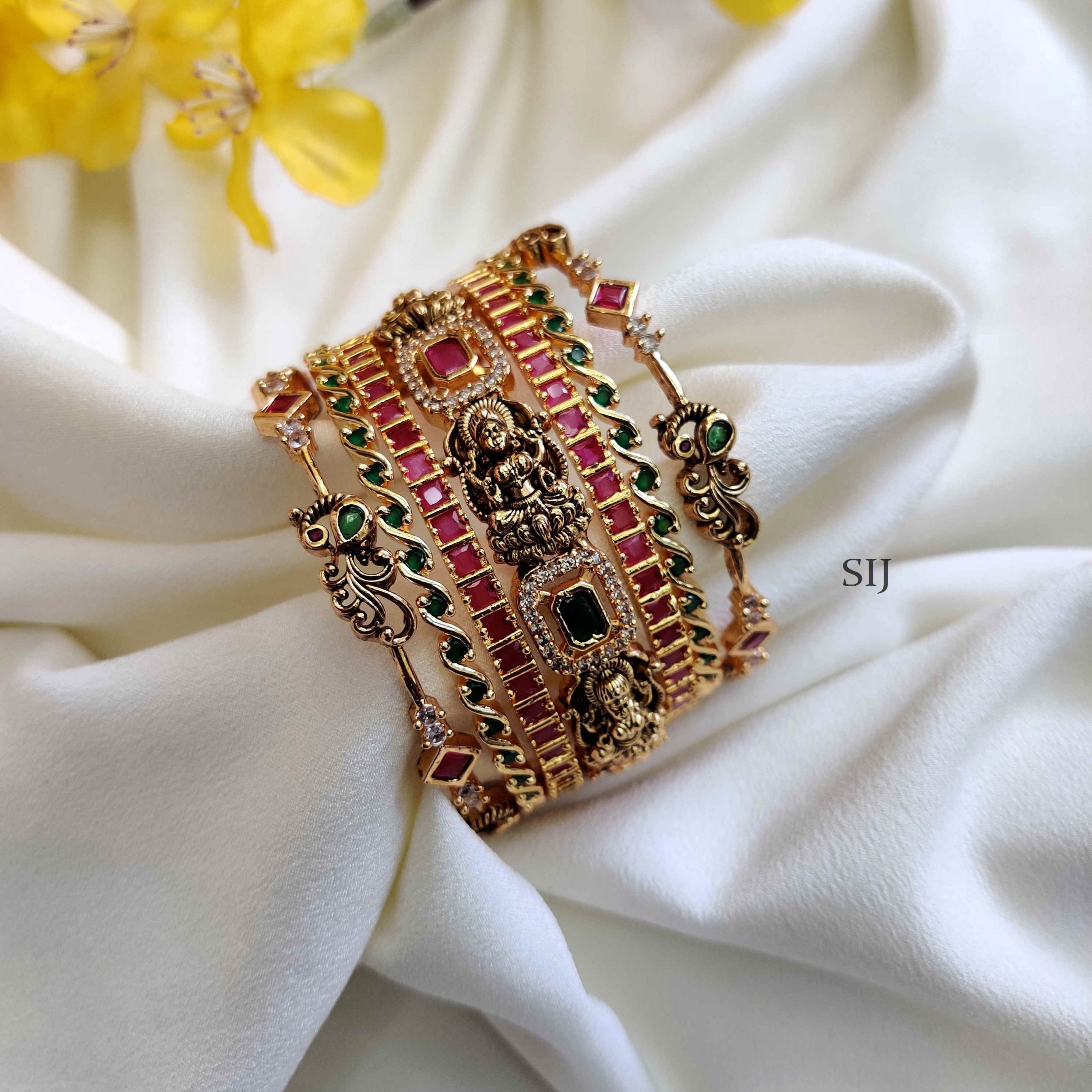 Sparkling Lakshmi Design Bridal Bangle Combo