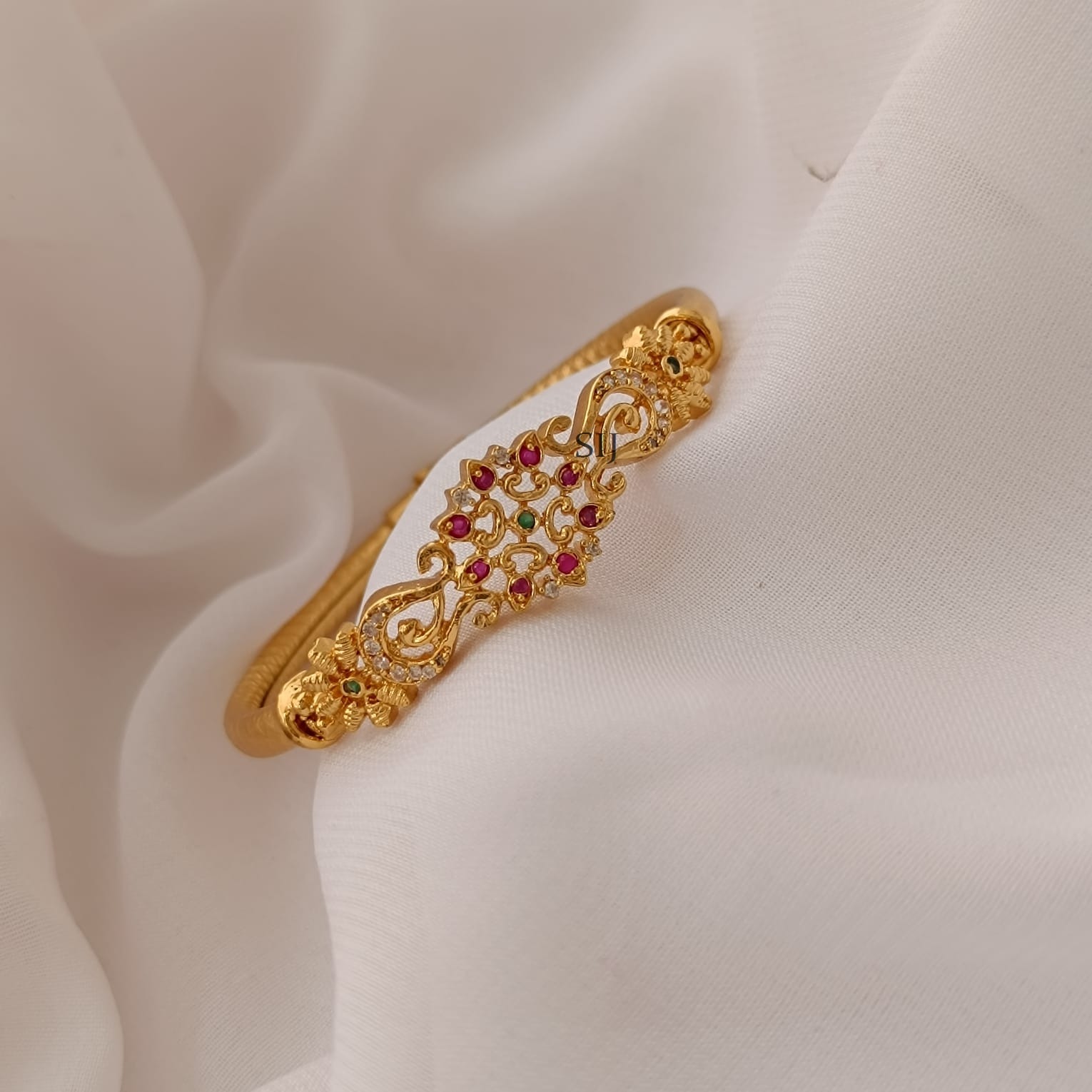 Unique Gold Polish Bracelet - South India Jewels