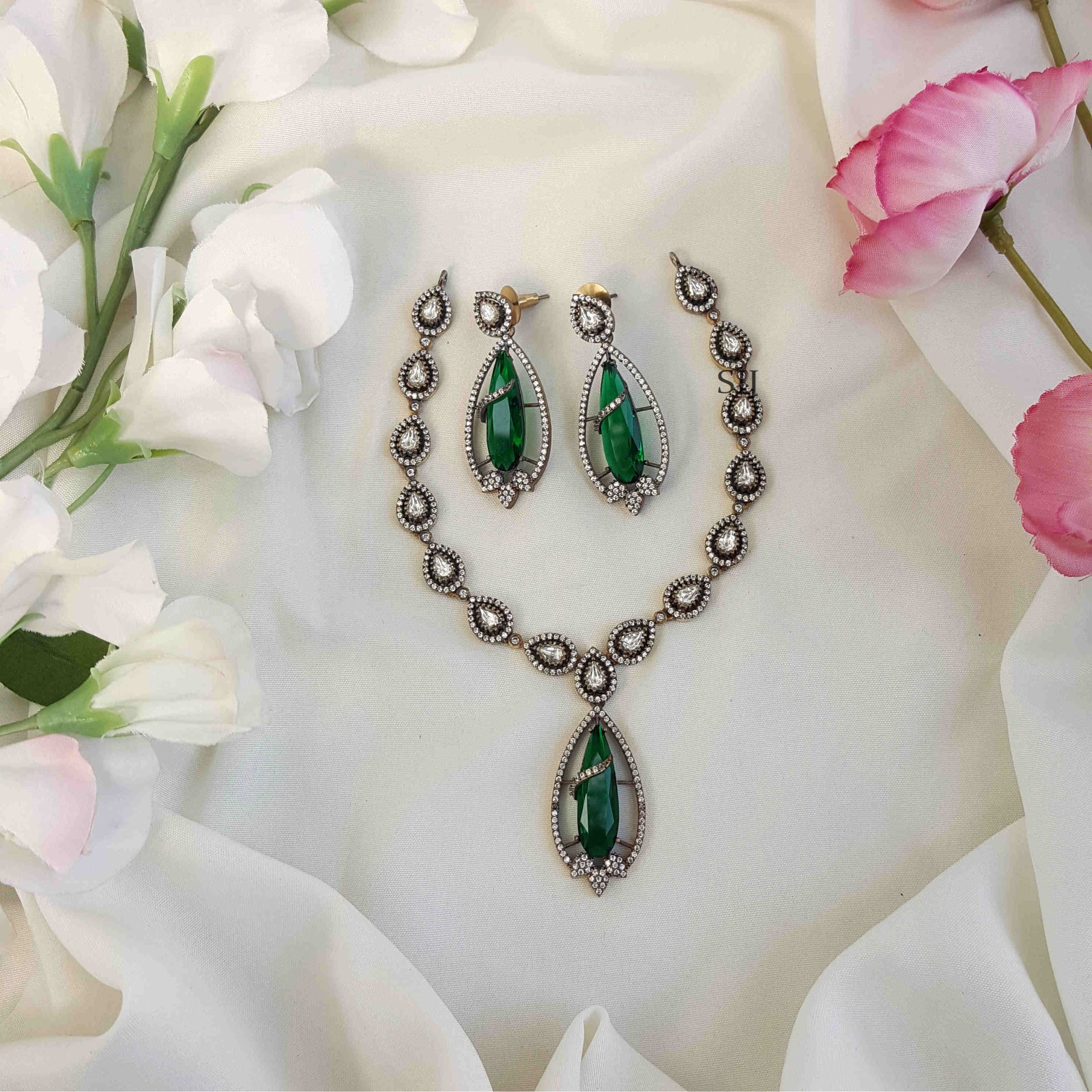 Victorian Emerald and White Stone Tear Drop Necklace