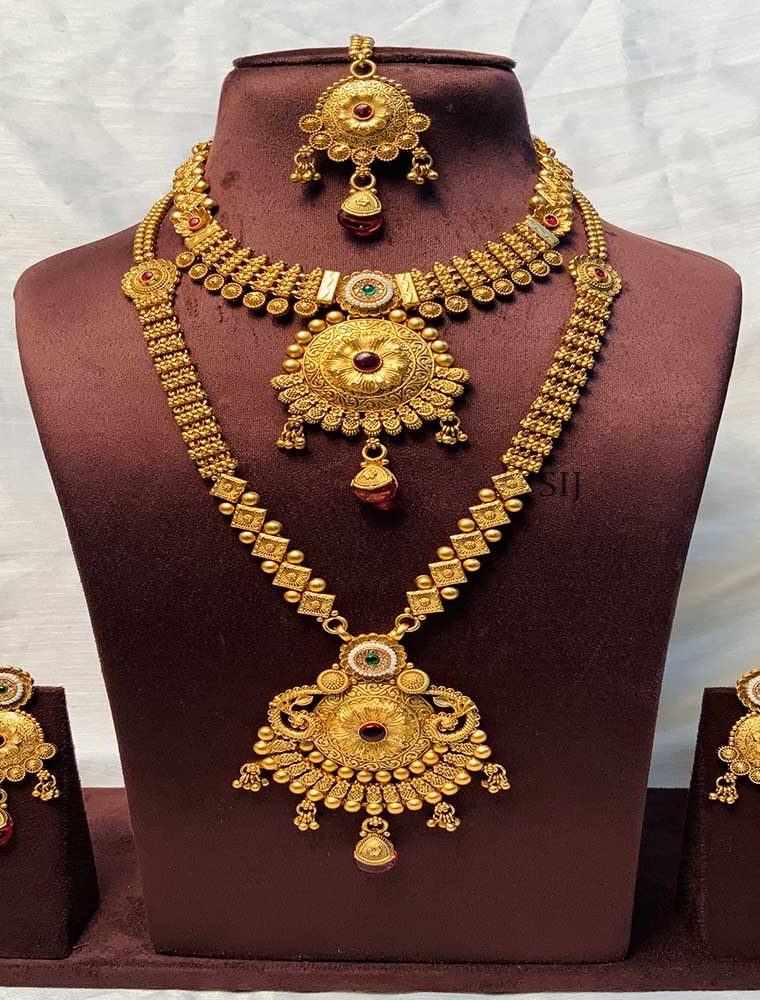 Marvelous Gold Plated Polki Necklace Set