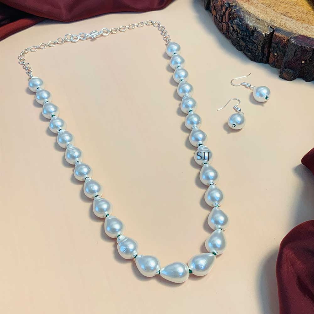 Marvelous Silver Plated Pearl Mala