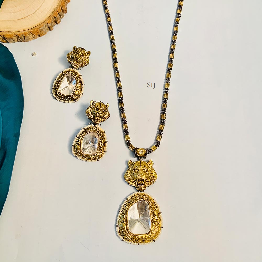 Alluring Victorian Vintage Polki Necklace
