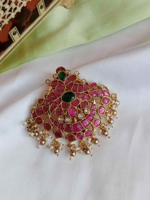 Attractive Jadau Pendant with Gold Bead Drops