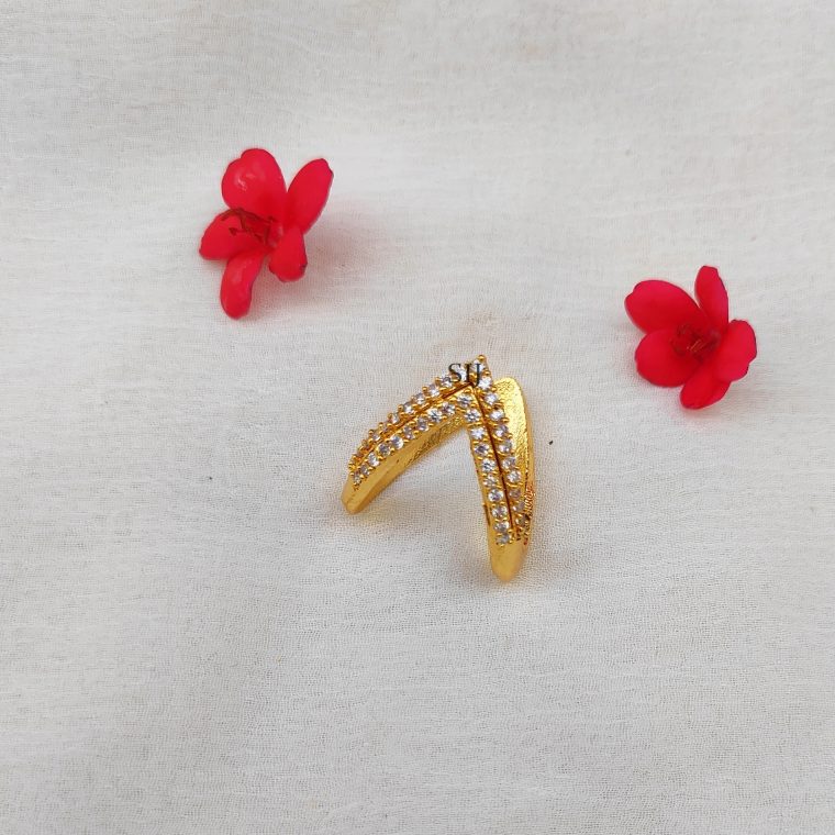 Floral Stone Design 22 KT Gold Vanki Ring