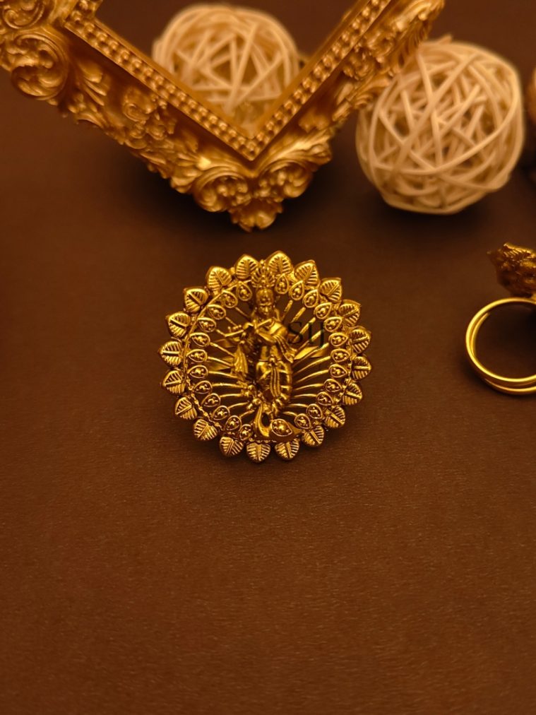 Elite Antique Krishna Finger Ring