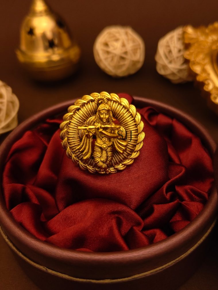Princess Krishna Motifs Antique Finger ring