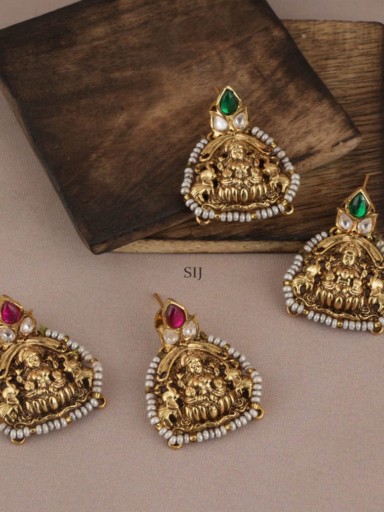 Sparkling Lakshmi Stone Earring