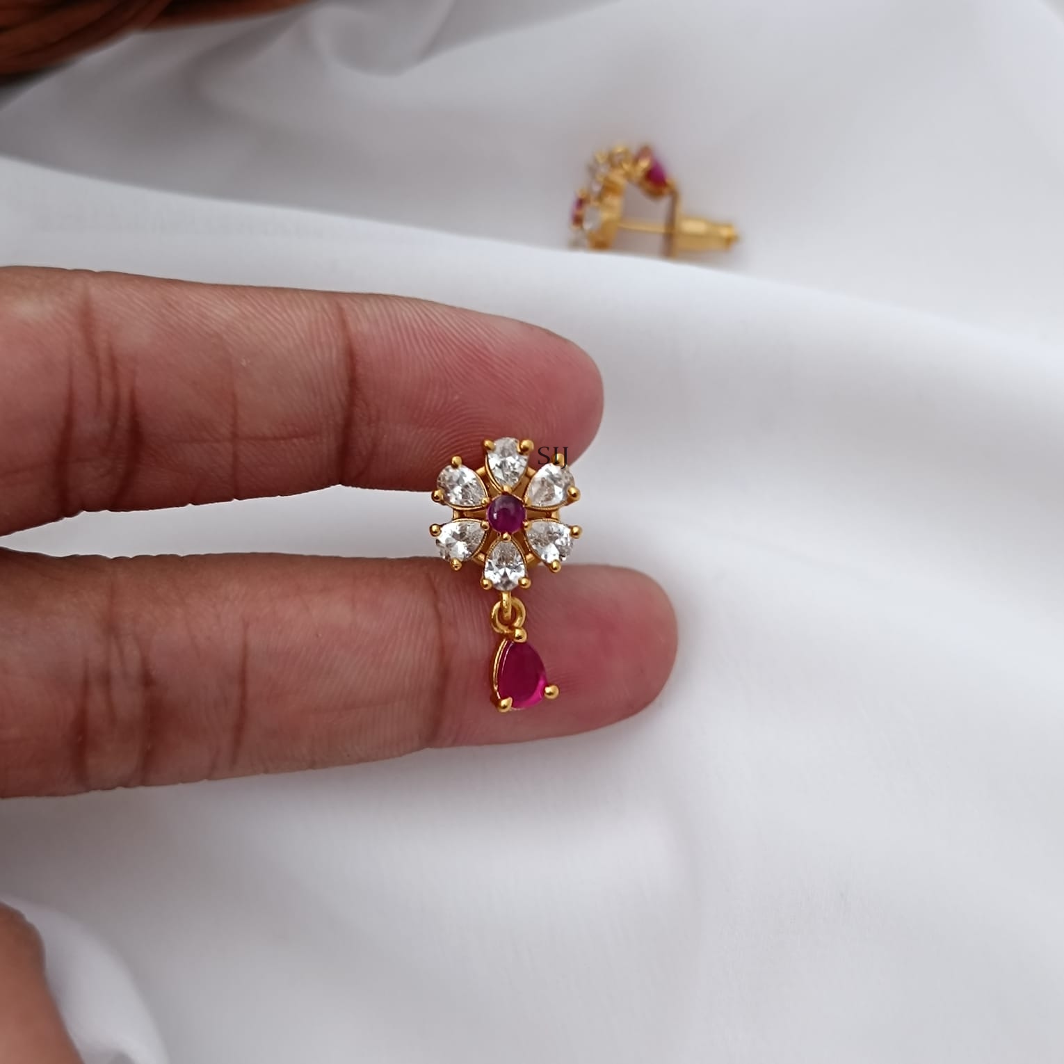 Attractive Pink and White Stones Flower Design Earrings