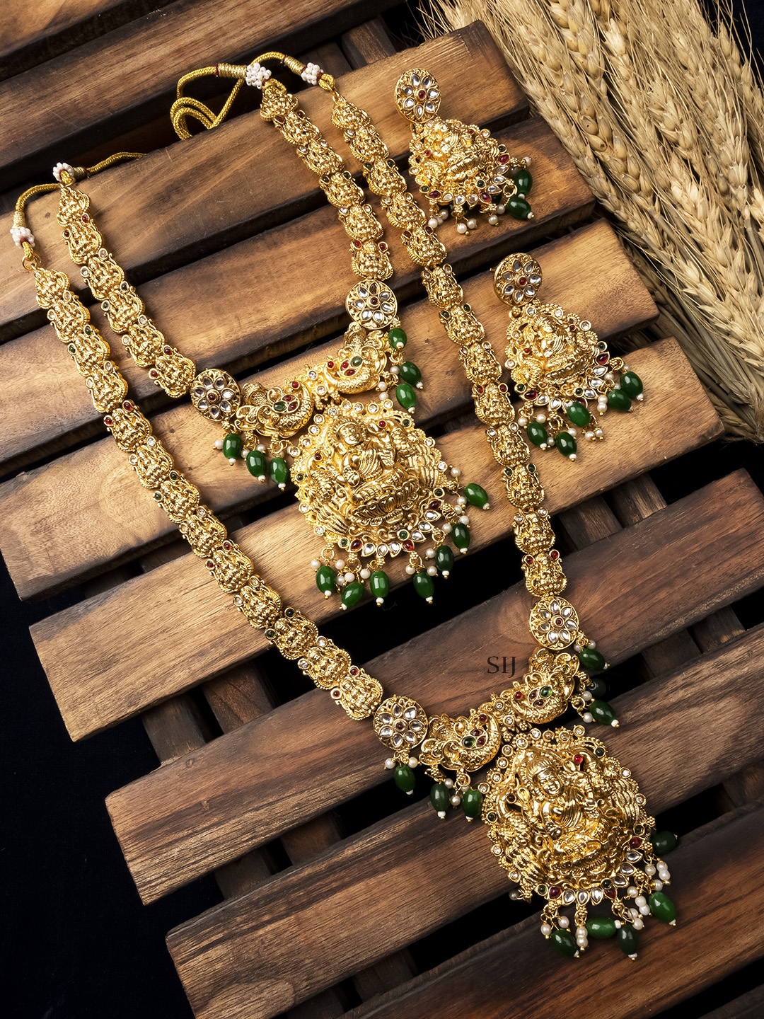Fabulous Lakshmi Patti Jewellery Set with Green Beads