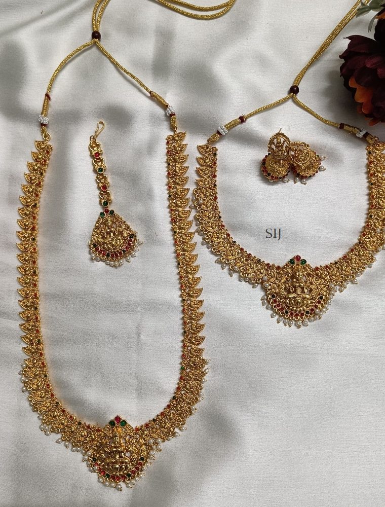 Amazing Lakshmi Bridal Set with Pearls