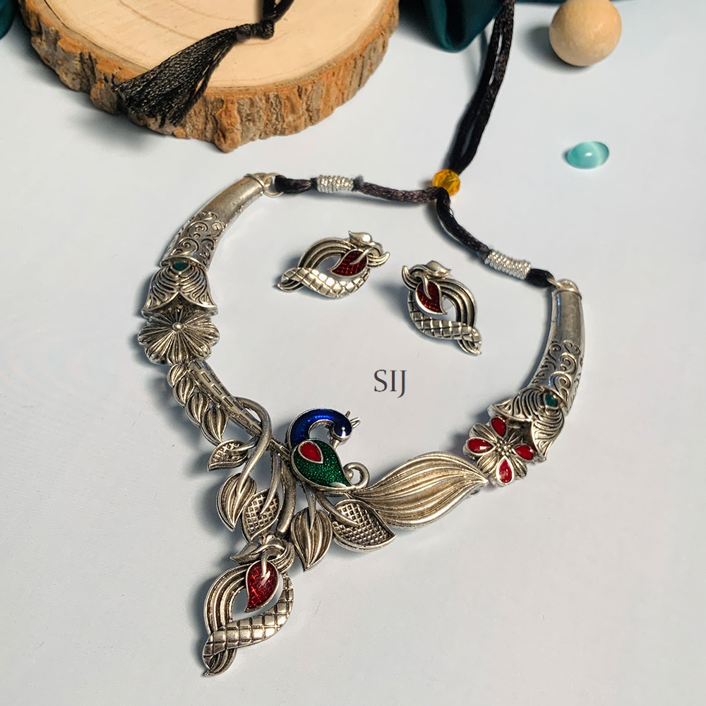 Allure German Silver Stone Necklace