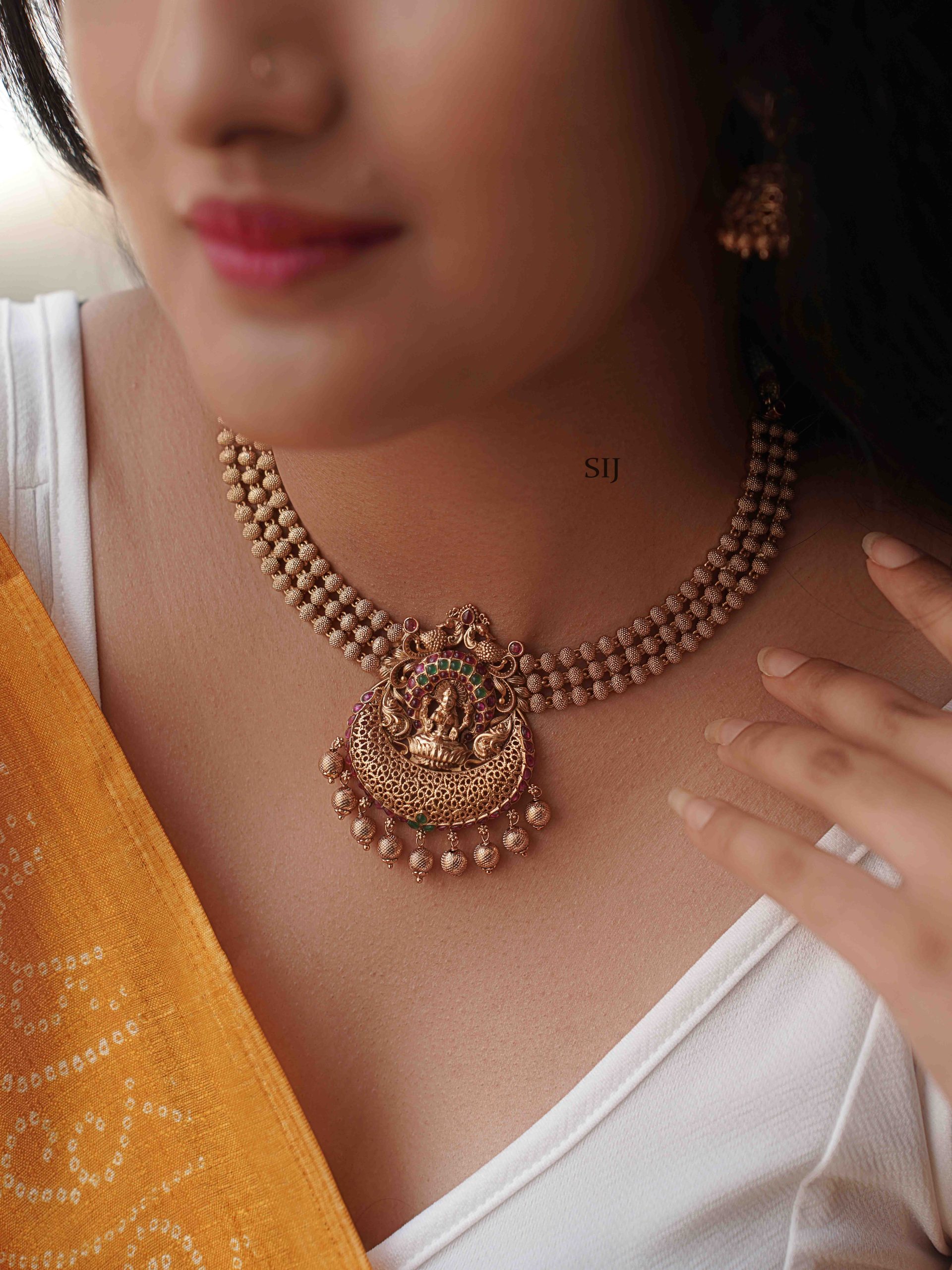Beautiful Lakshmi Pendant Iconic Necklace