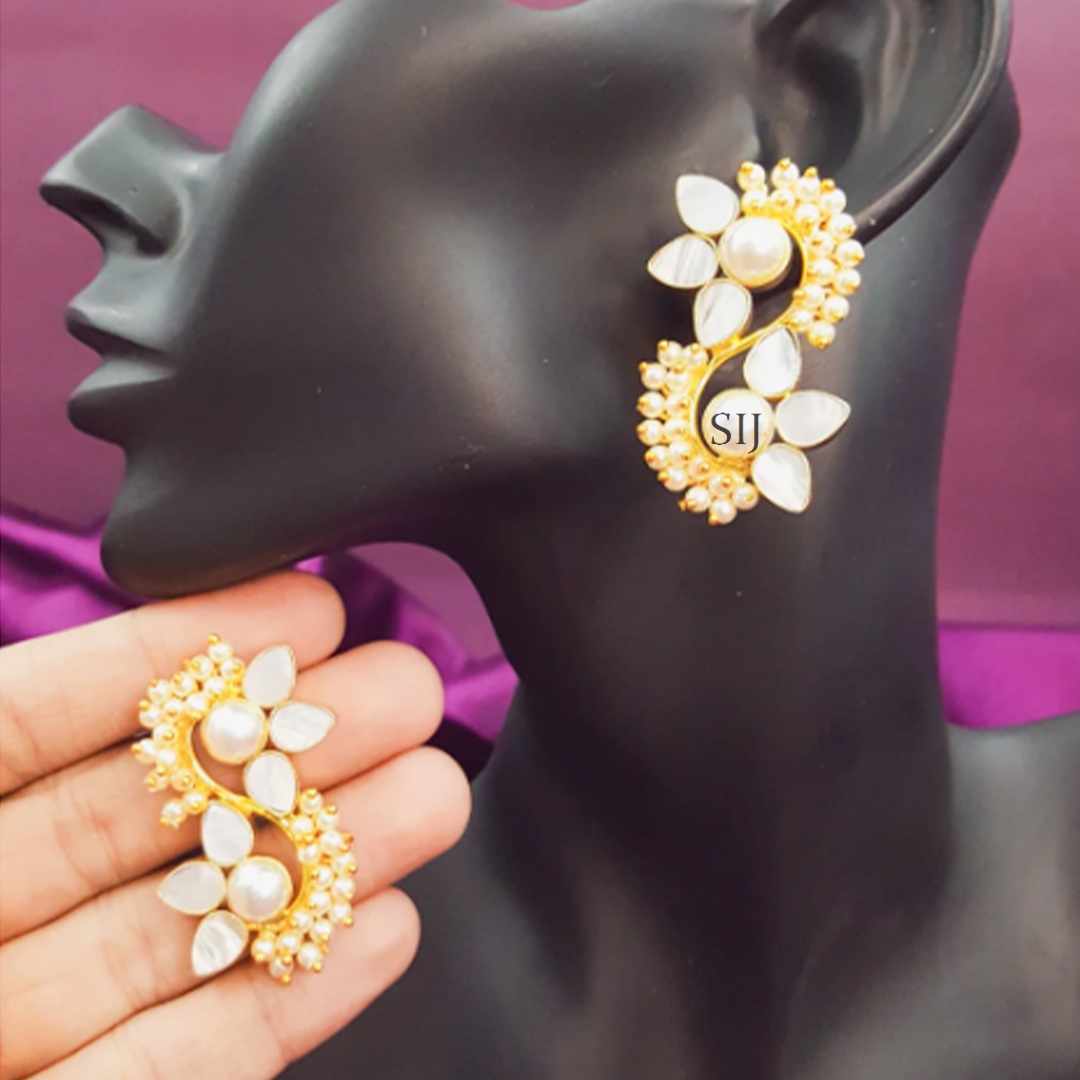 Imitation Pearl Stone Flower Earrings