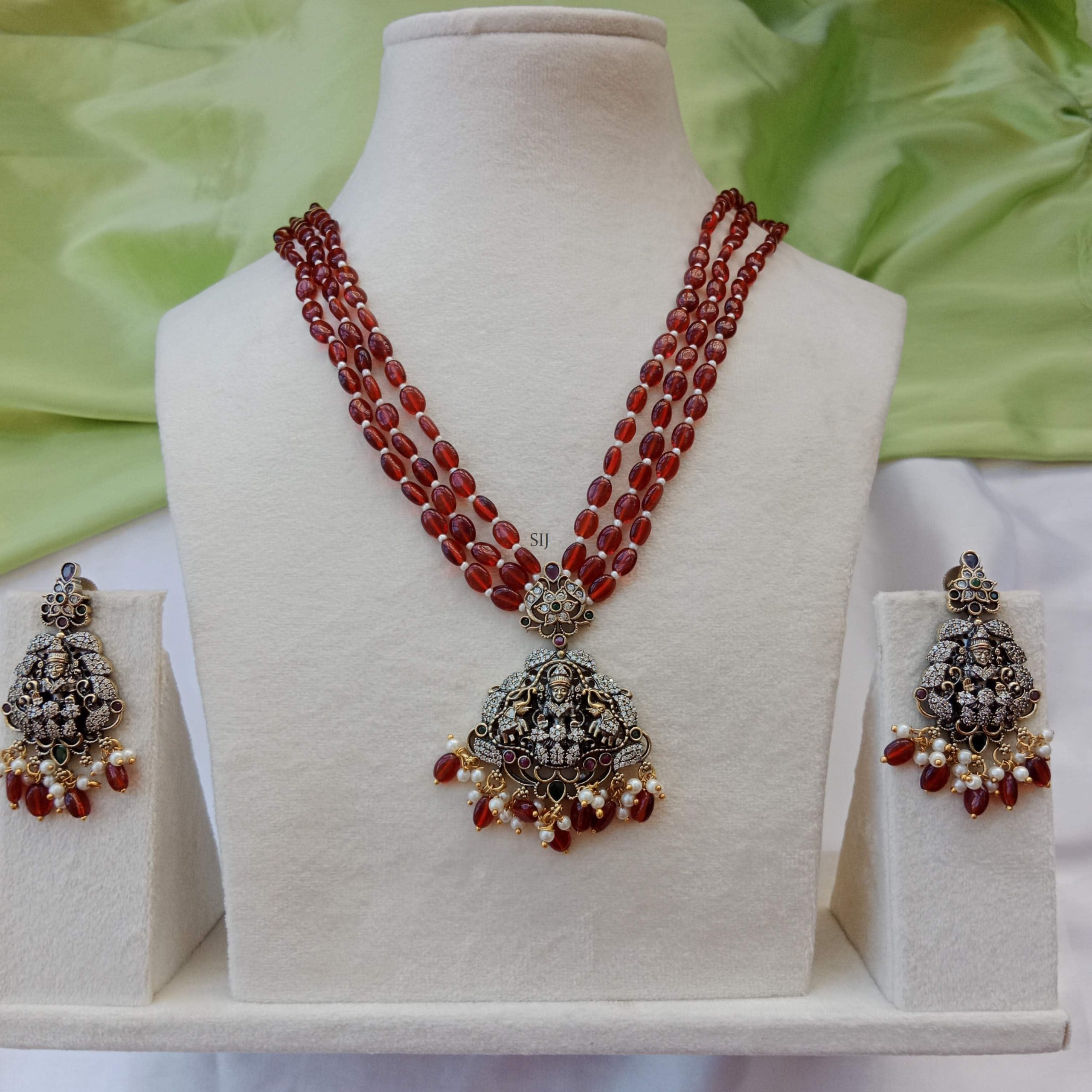 Shimmering Victorian Goddess Lakshmi Three Layer Ruby Beads Chain