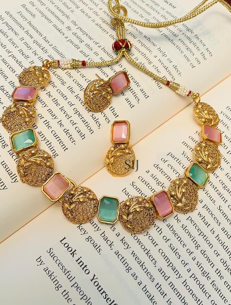 Trendy Gold Plated Kudan Necklace