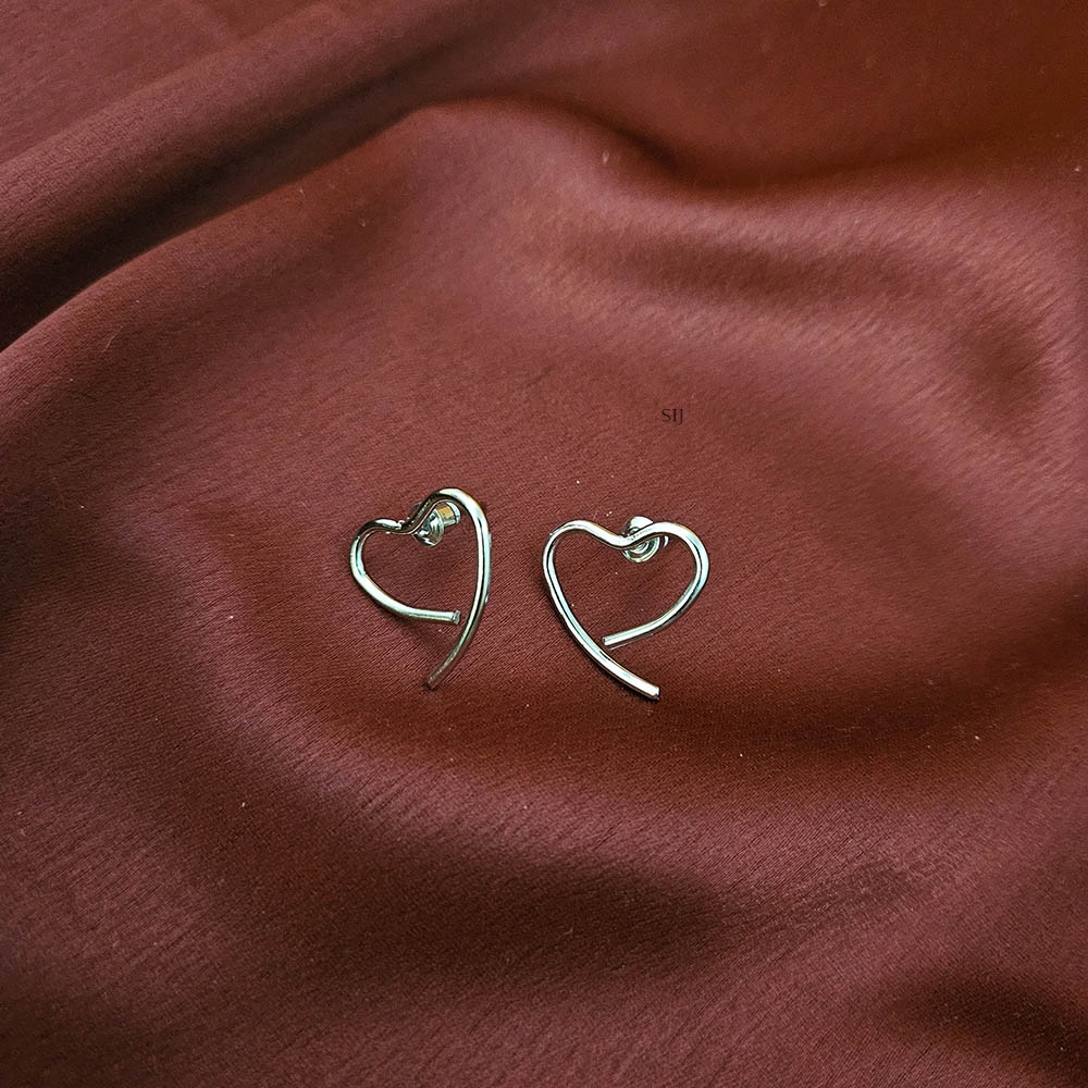 Silver Polish Heart Design Ear Studs