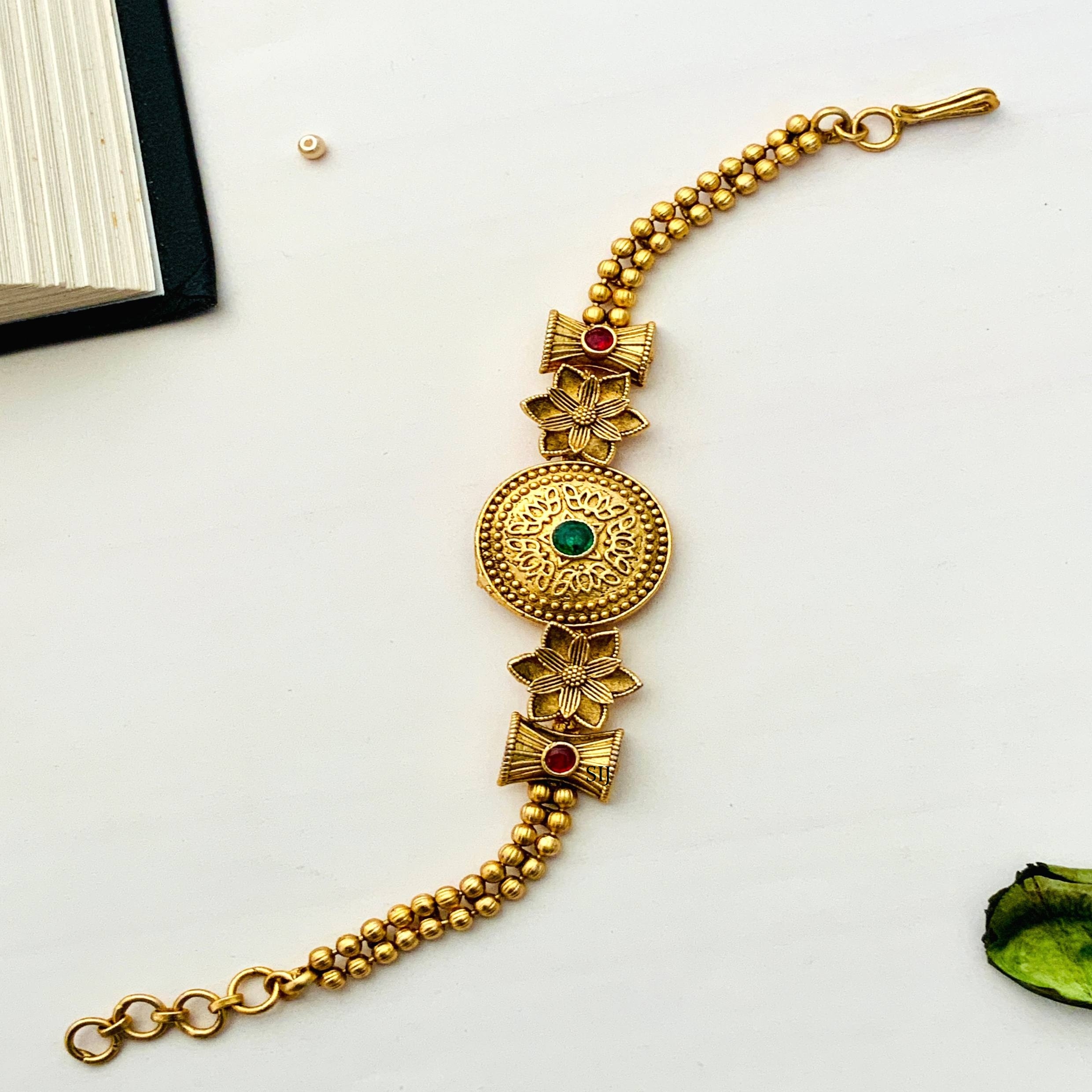Green Stone Antique Gold Polish Bracelet