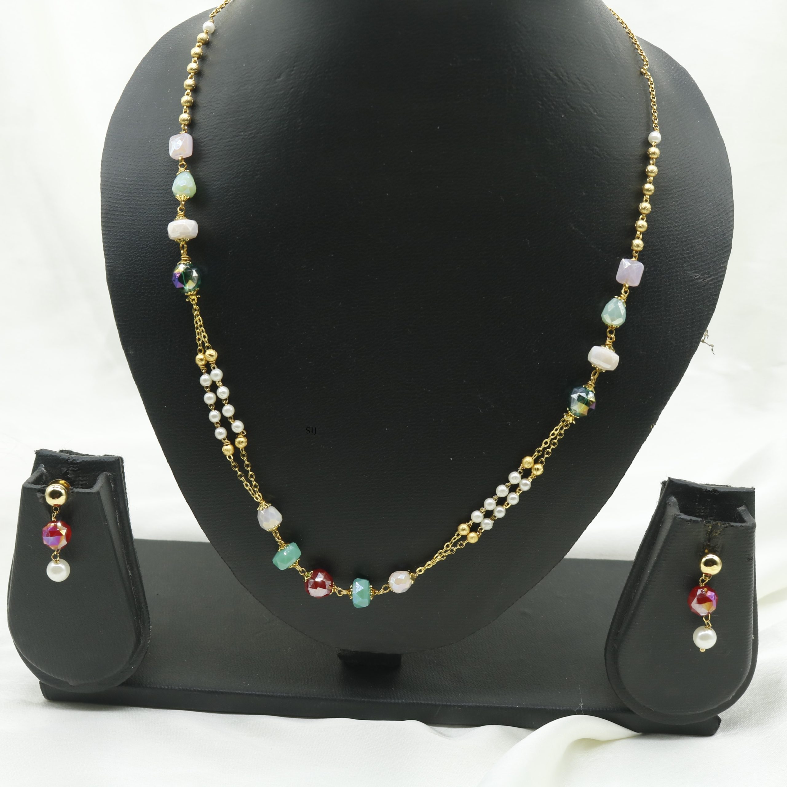 Neutral Colour Rainbow Beads Pearl Necklace – Mangatrai Gems & Jewels Pvt  Ltd