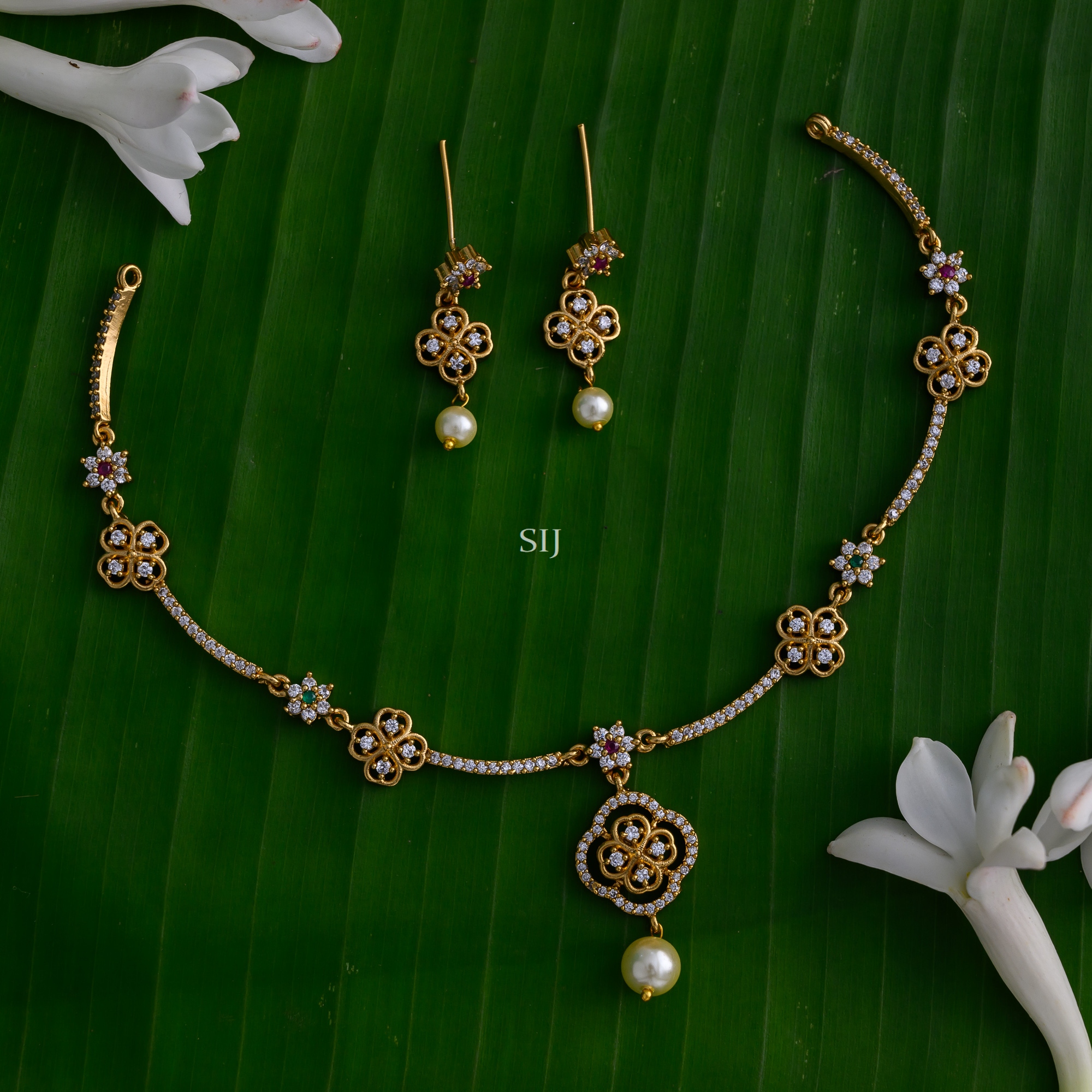 Gold Plated White Stone Flower Design Necklace