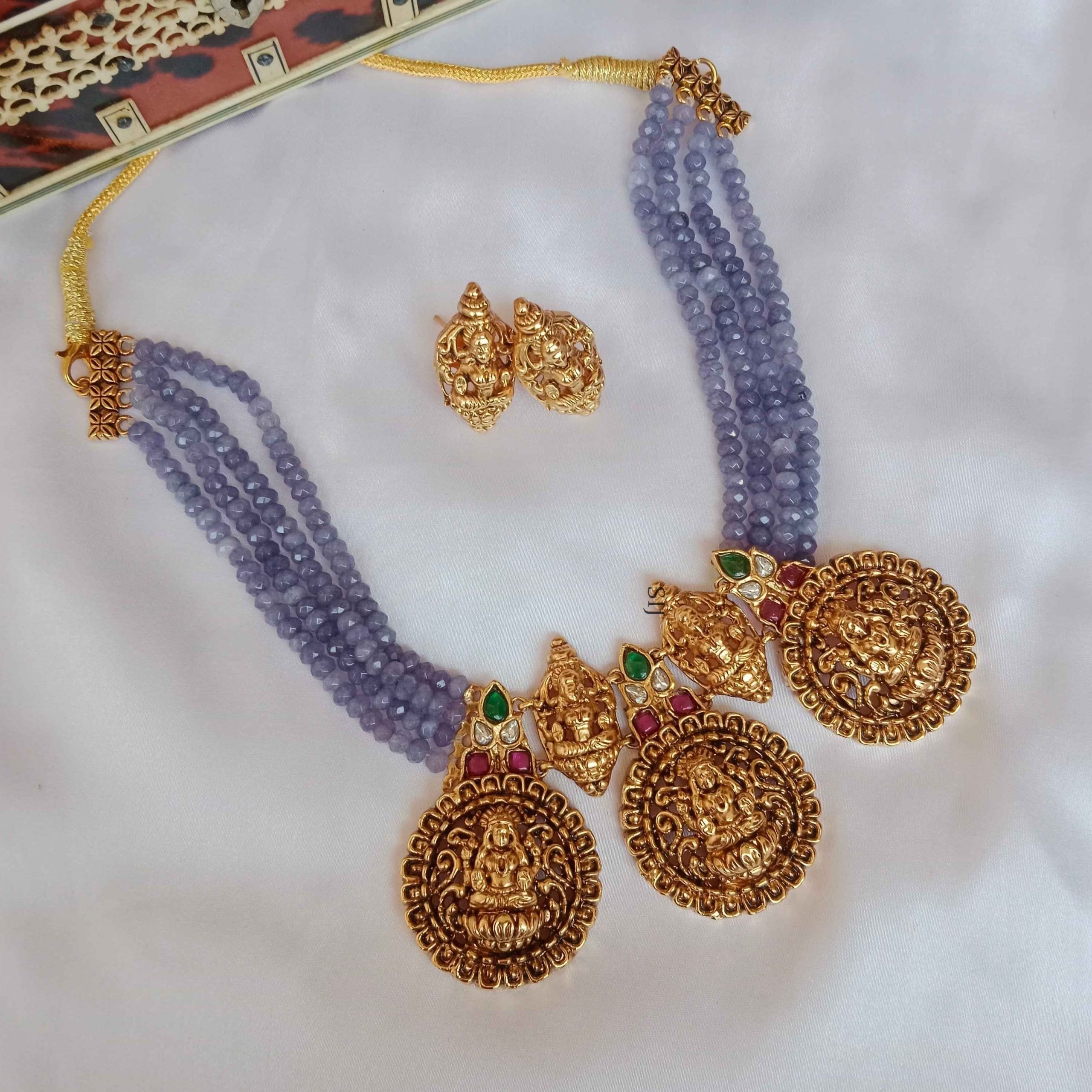 Artificial Purple Beads Goddess Lakshmi Choker Set
