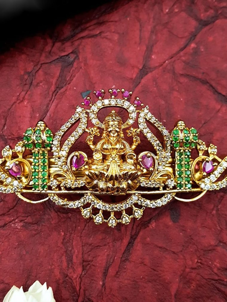 Traditional Lakshmi Center Hair Brooch Clip