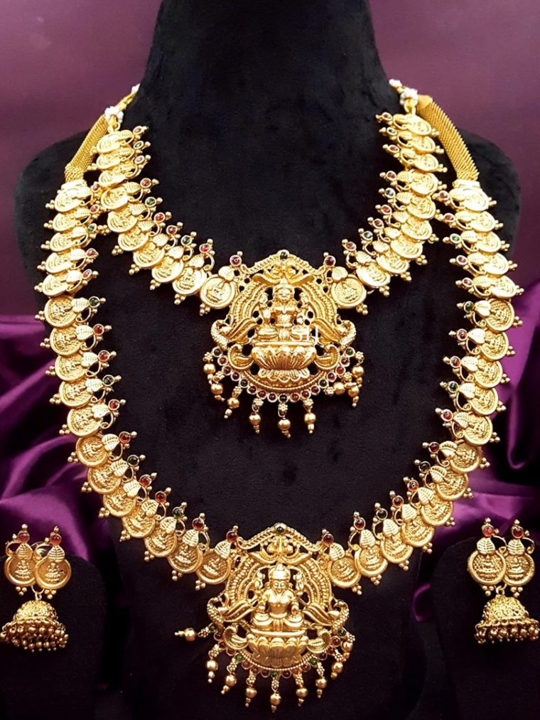 Antique Gold Polish Red Stone Kasula Lakshmi Jewellery Set