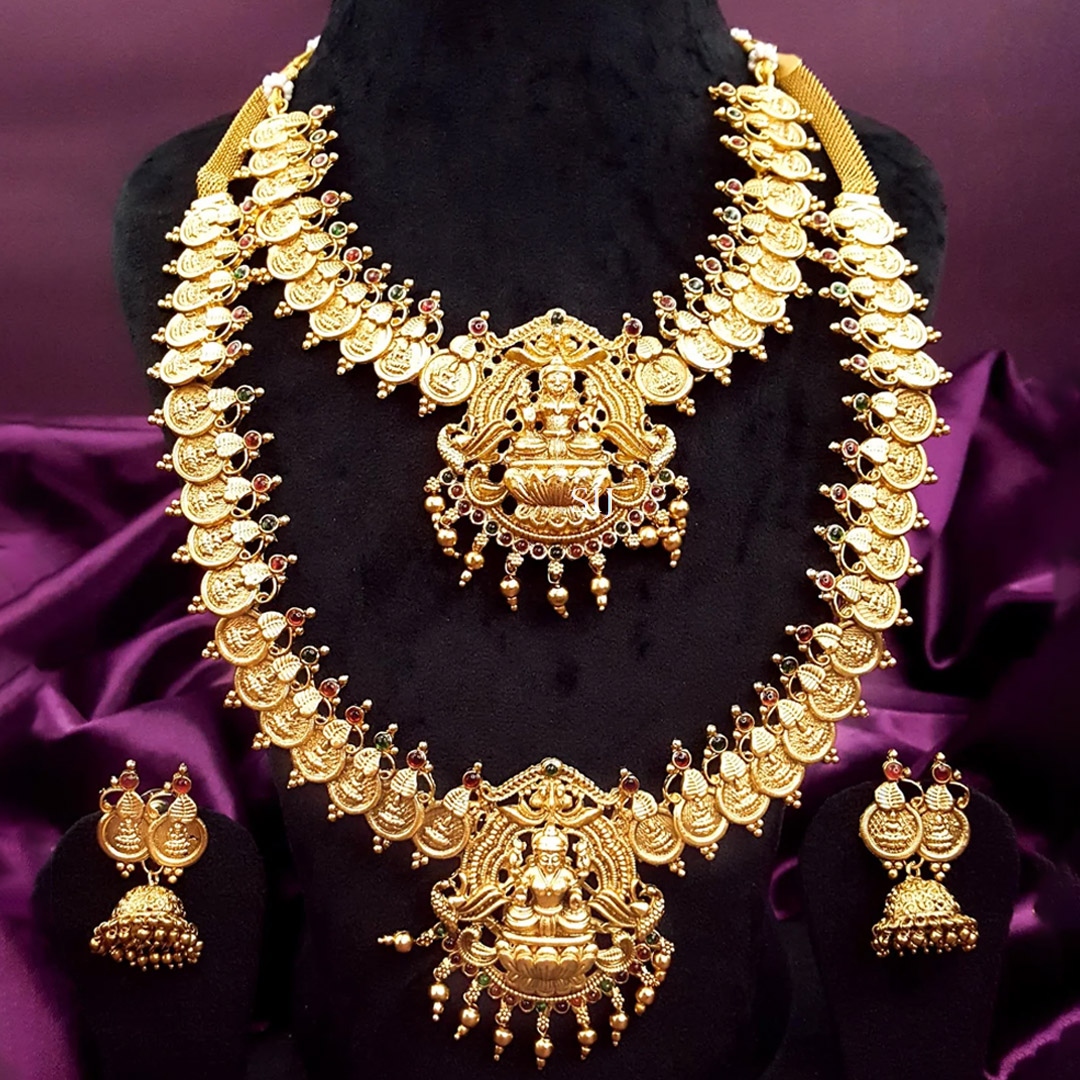 Antique Gold Polish Red Stone Kasula Lakshmi Jewellery Set