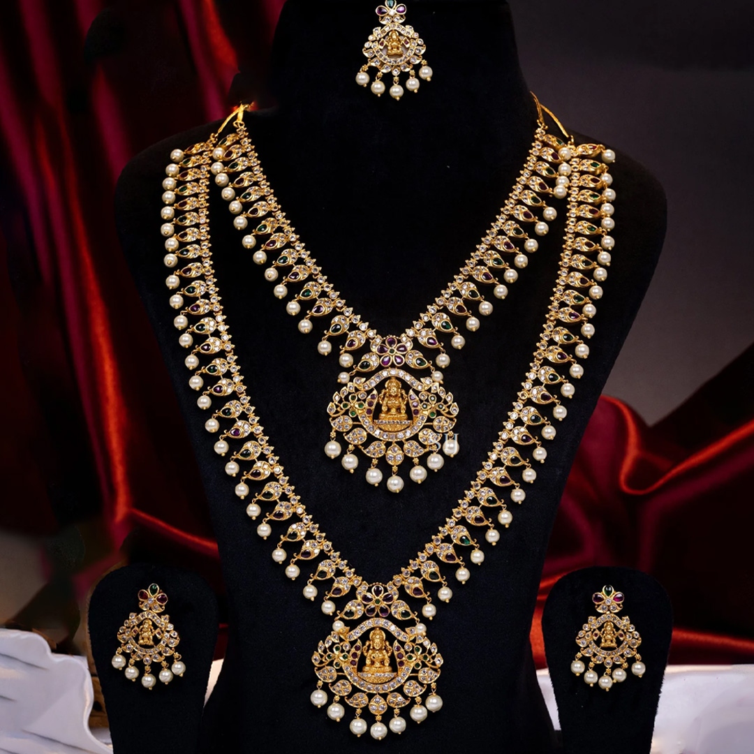 Gold Polish Lakshmi and Mango Design Bridal Jewellery Set