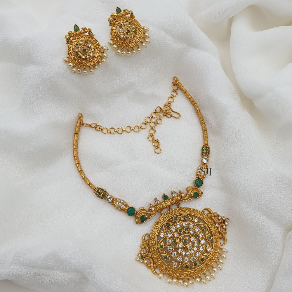 Imitation Green And White Stone Necklace Set
