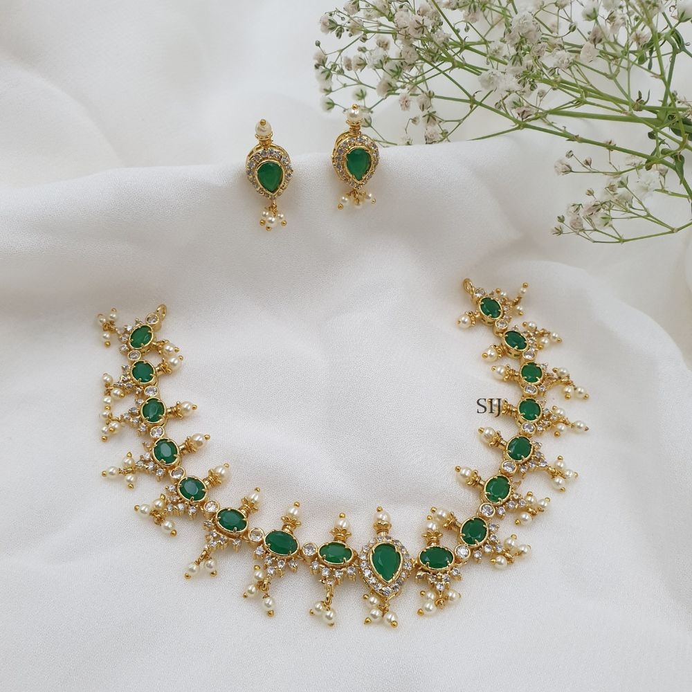 Artificial Green Stone Necklace Set With Pearl Hangings