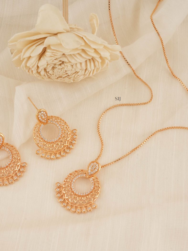 Imitation Filigree Gold Plated CZ Pendant Set