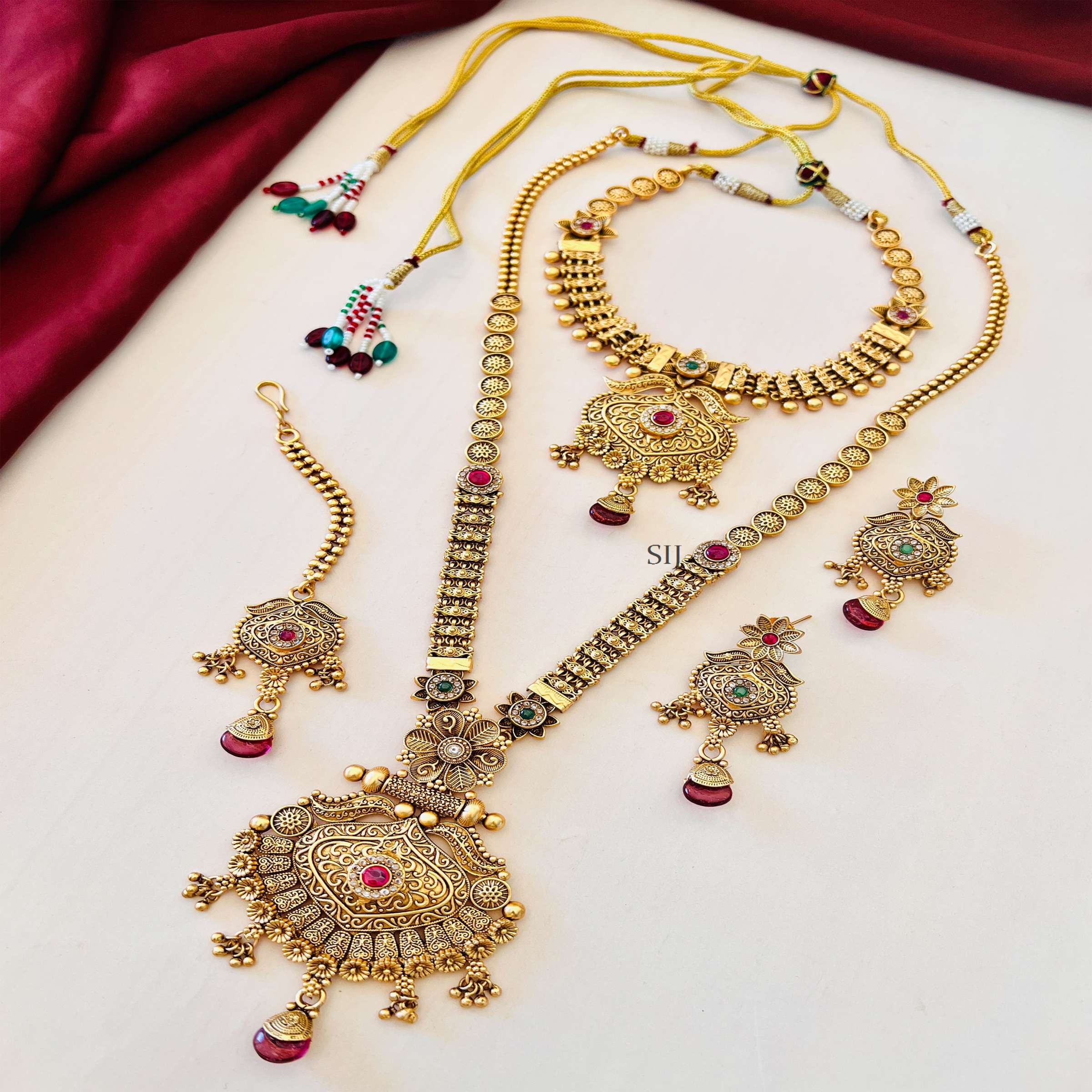 Imitation And Gold Plated Bridal Jewellery Set
