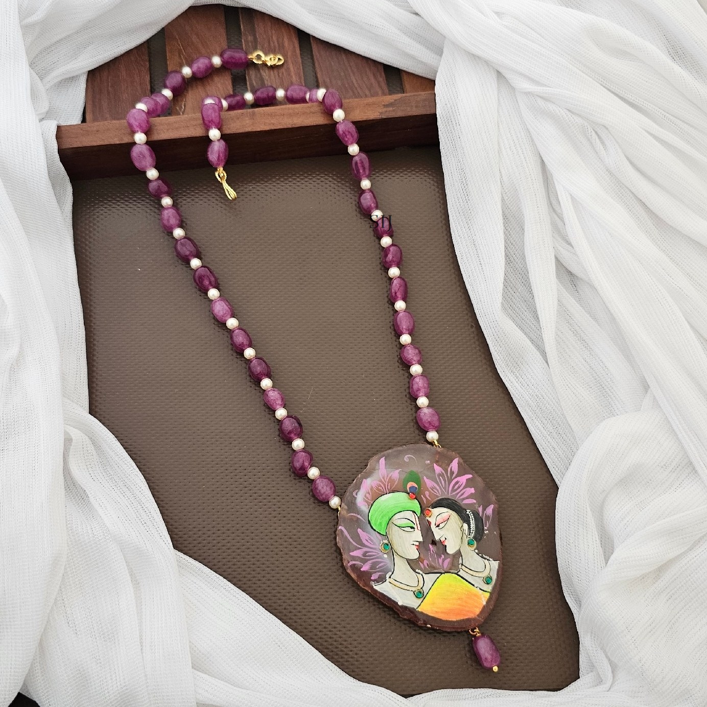 Agate Beads Chain with Radhakrishna Pendant