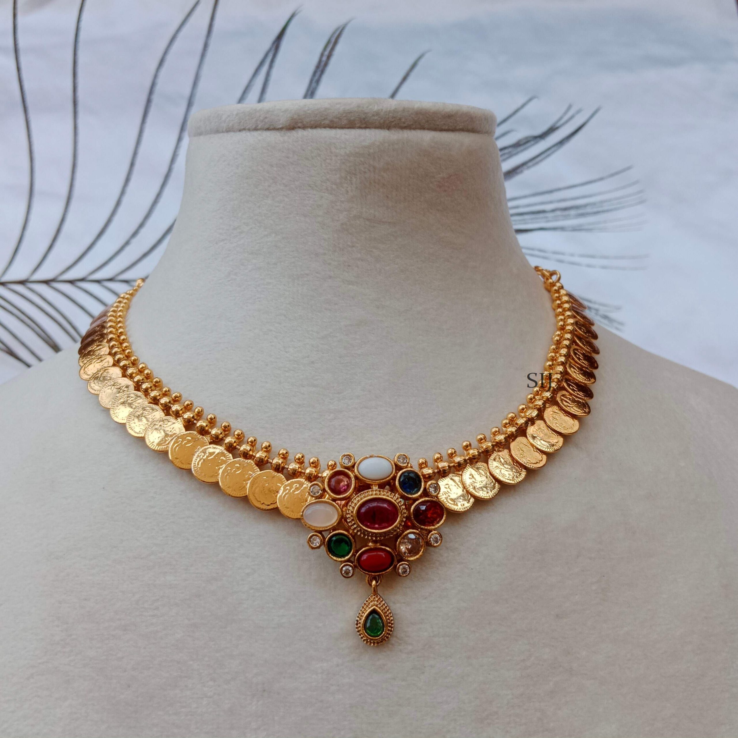 Traditional Navarathna Pendant Kasumala Necklace Set