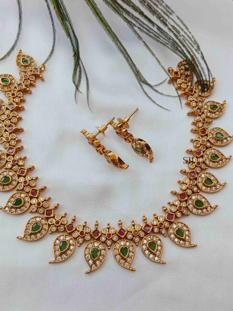 Traditional Mango Design Necklace Set