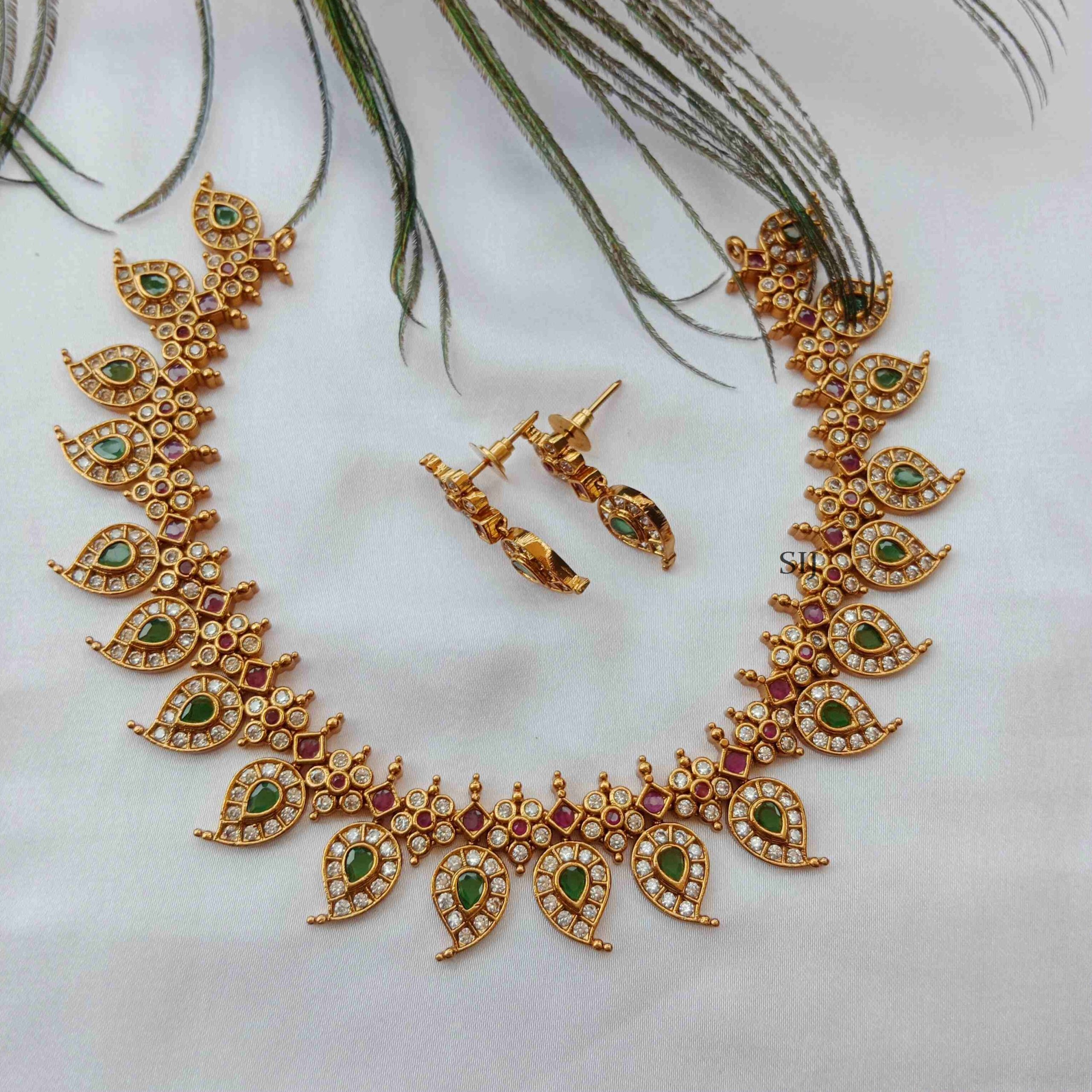 Traditional Mango Design Necklace Set