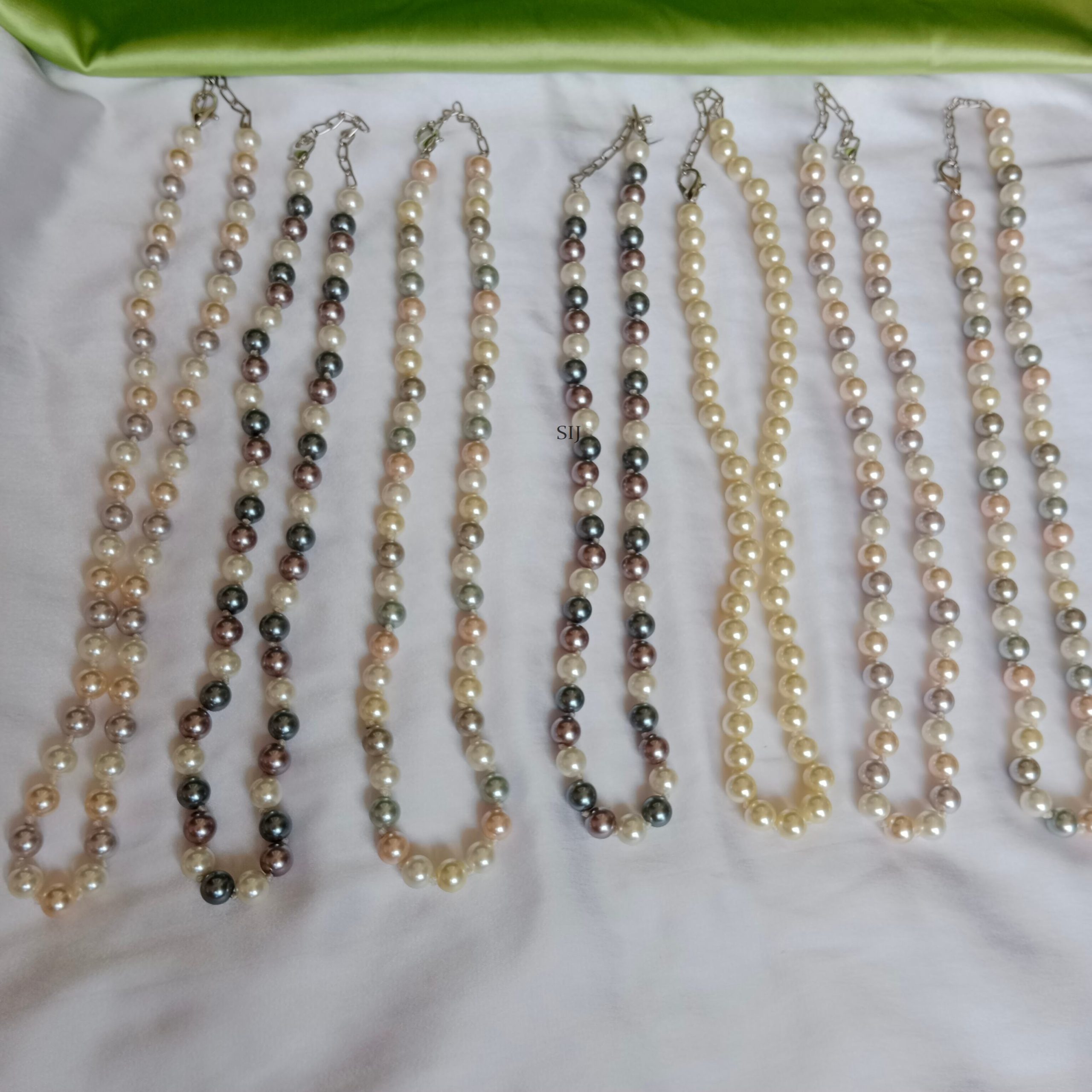 Artificial Single Layer Pearl Chains Combo
