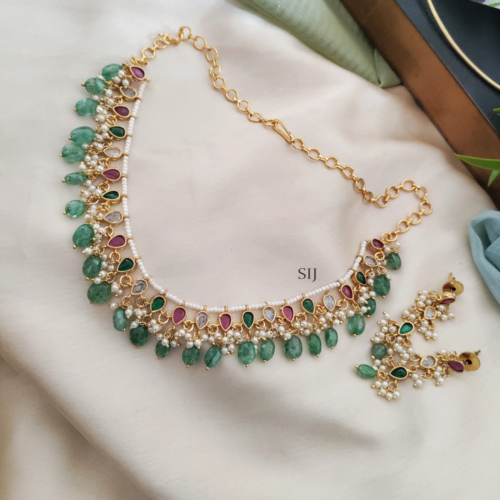 Polki Kundan Pearl Necklace Set