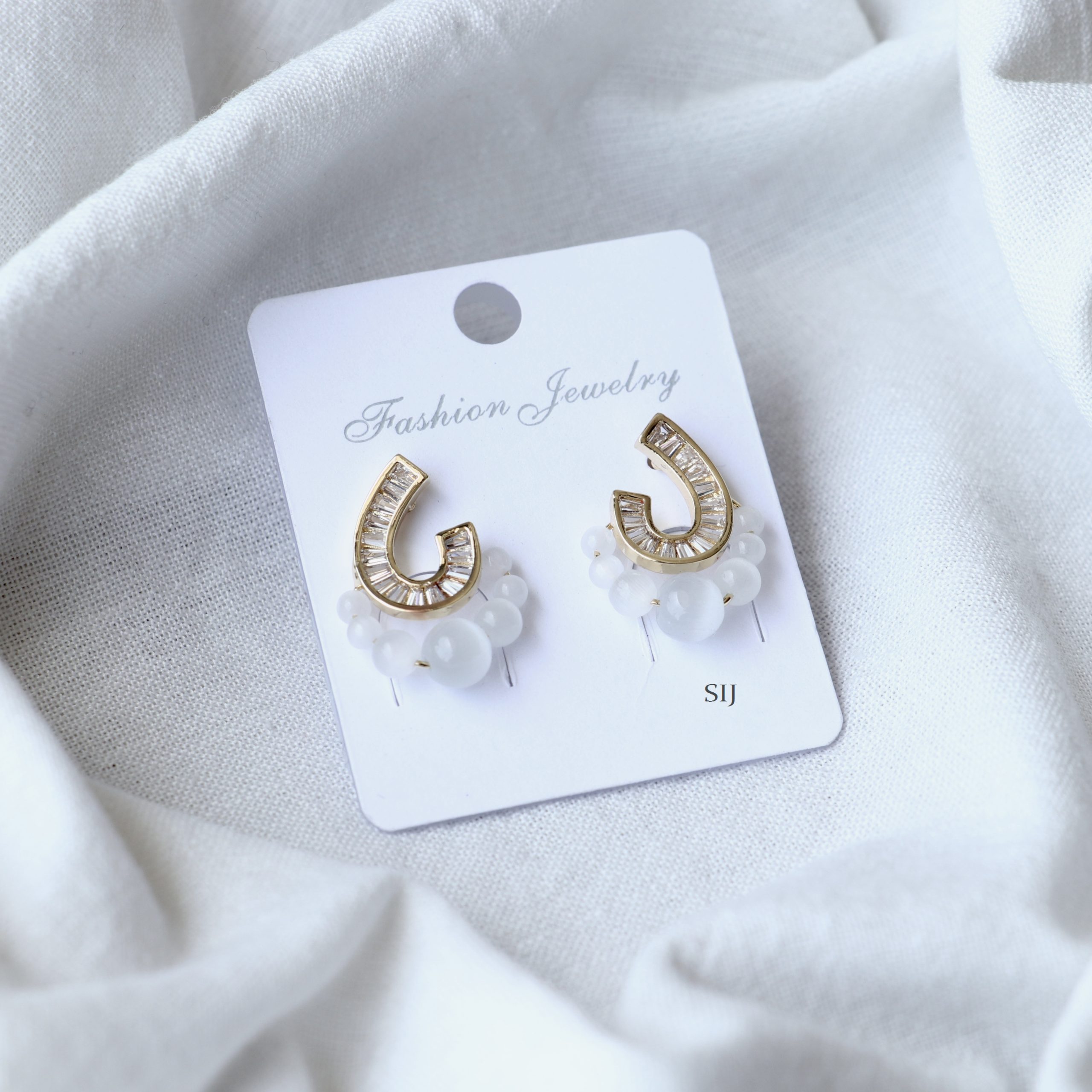 Antique Pearl Studded Earrings