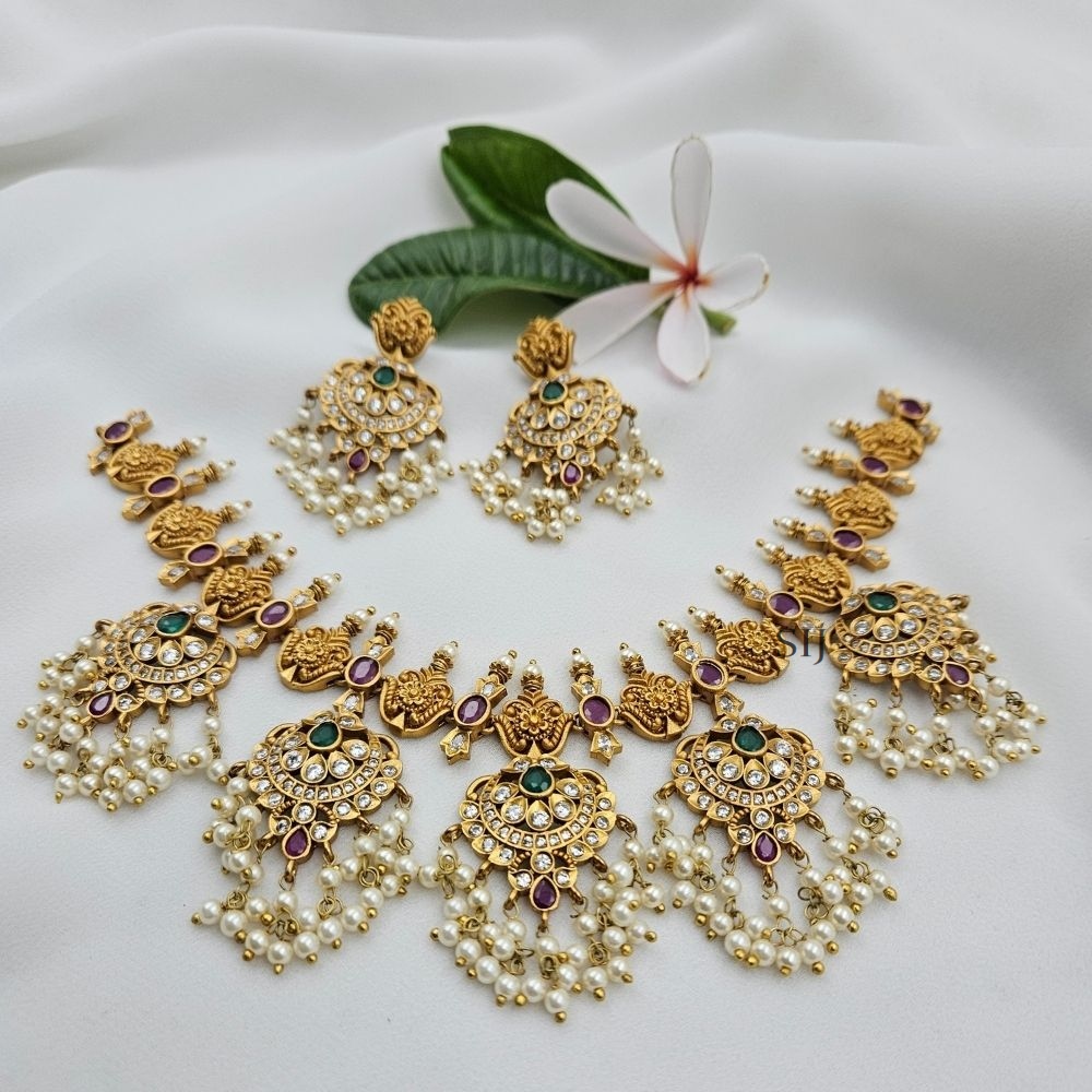 Floral Pendants Guttapusalu Necklace