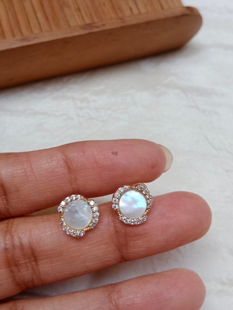 Artificial White Stone Pearl Ear Studs